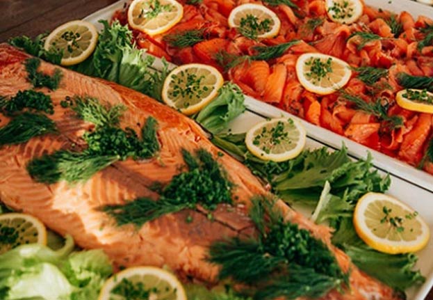 Boka biljett till julkryssning med havets läckerheter i Göteborg